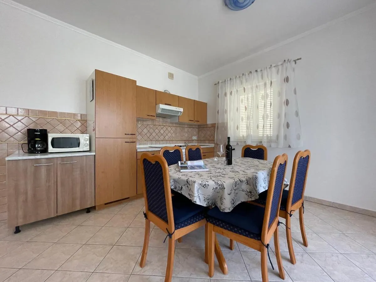 Apartmani Ruzarija Rab Town Horvátország